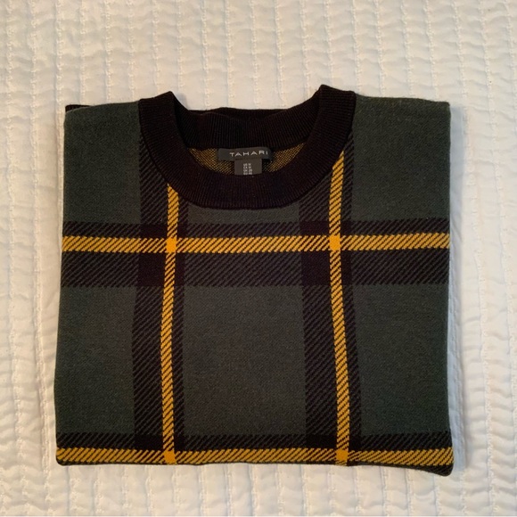Tahari Plaid Sweater Size 1X - Picture 1 of 7